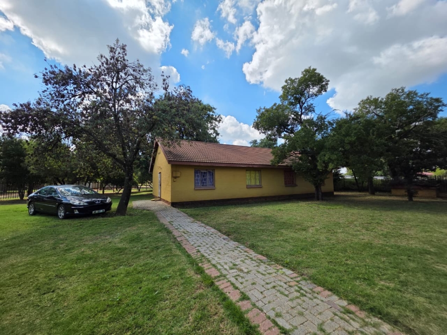Commercial Property for Sale in Rheederpark Free State